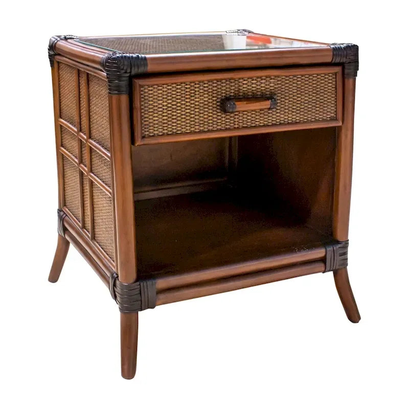 Two-Tone Antique Rattan 6-Piece Queen Bedroom Set